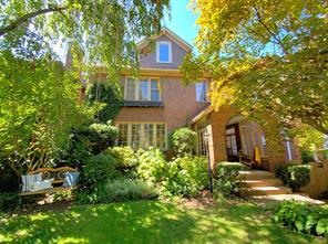 Point Breeze - Sold $625,000