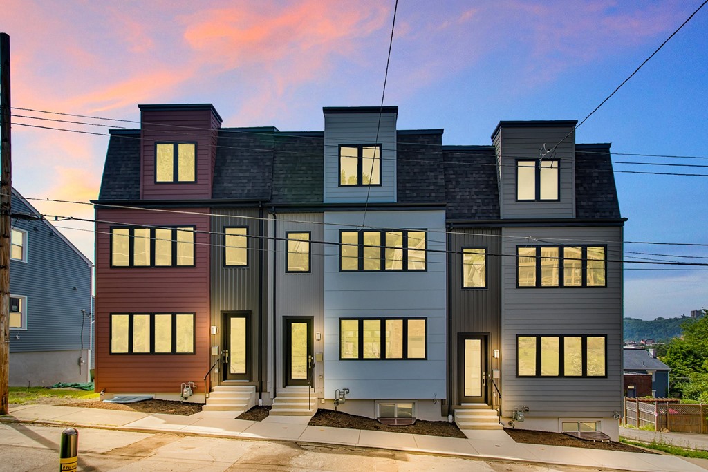 Northside - Sold $600,000
