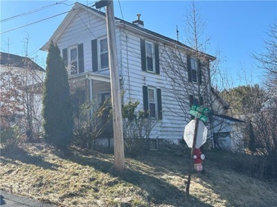 242 Dickens Street