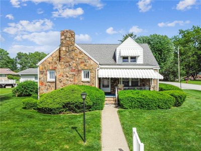 1068 Lakeview Drive